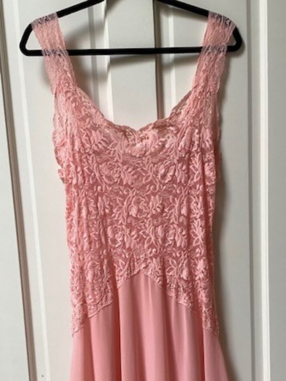 Victoria Secret pink nightgown, size large, (pulled thread on bottom hem)
